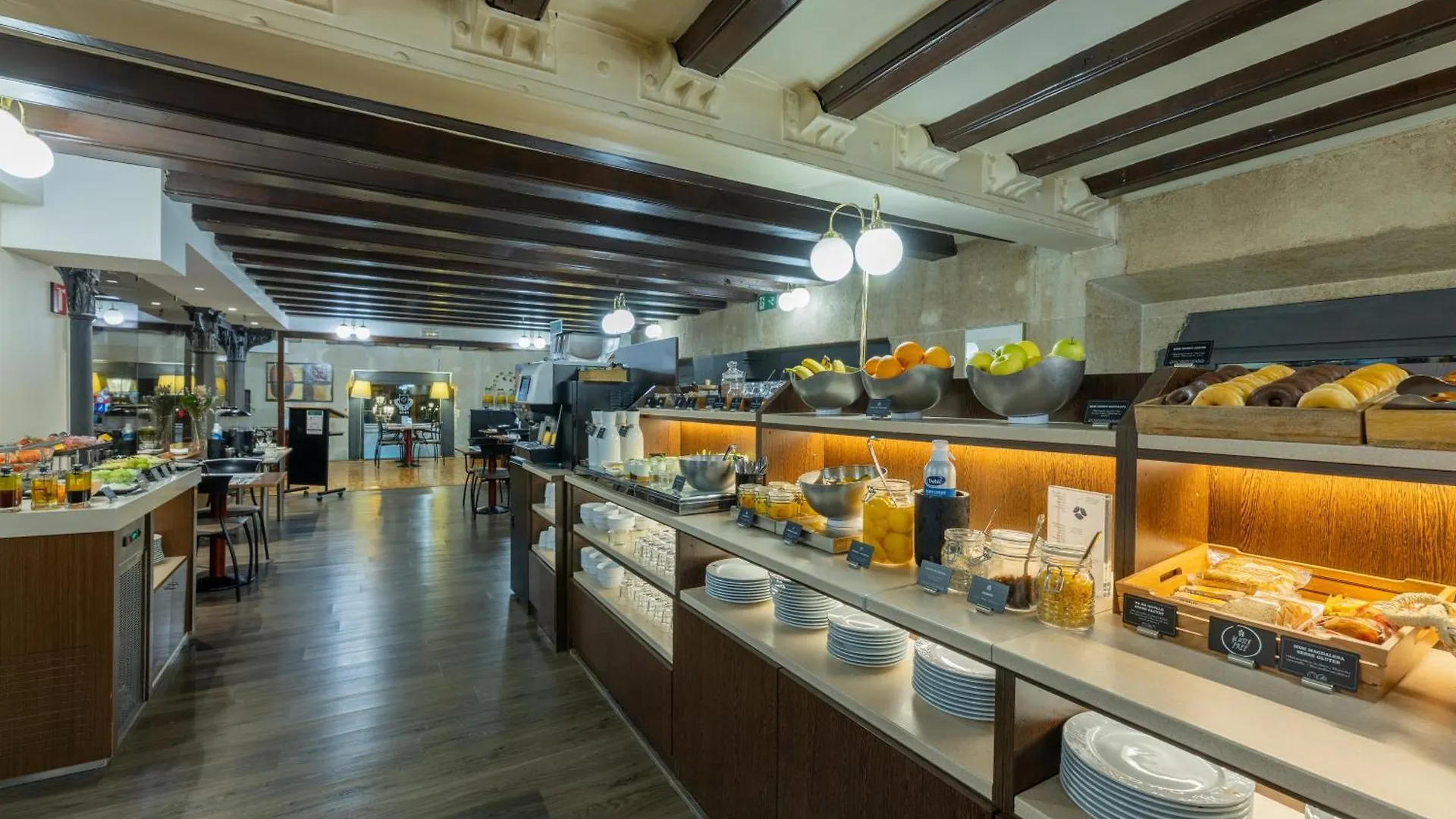 ***  Hotel Suizo Barcelona España