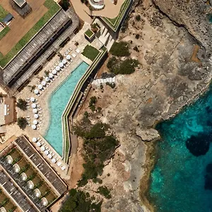 Six Senses Ibiza 5* ポルティナッチ